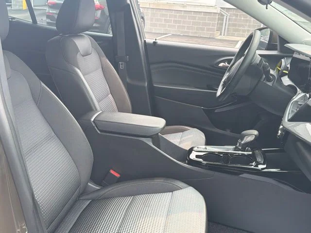 Used 2024 Brown Chevrolet LT image 36