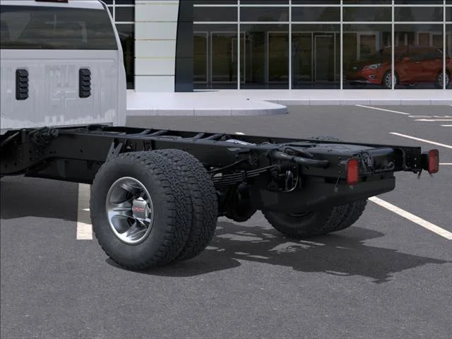New 2026 Summit White GMC Pro image 14
