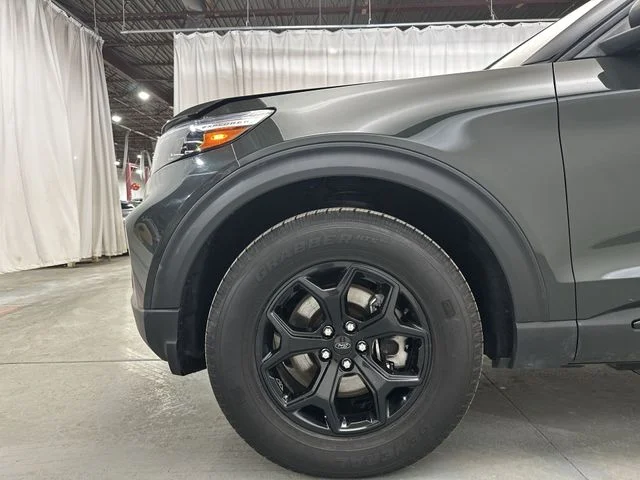Used 2022 Green Ford Timberline image 20