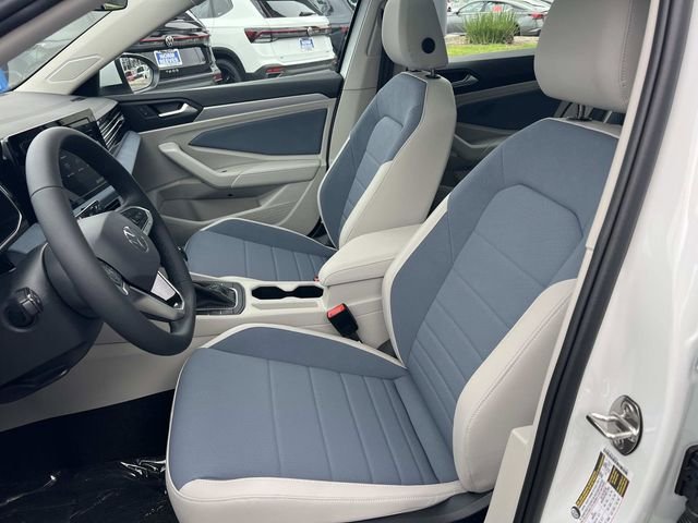 New 2026 White Volkswagen 1.5T SE image 18