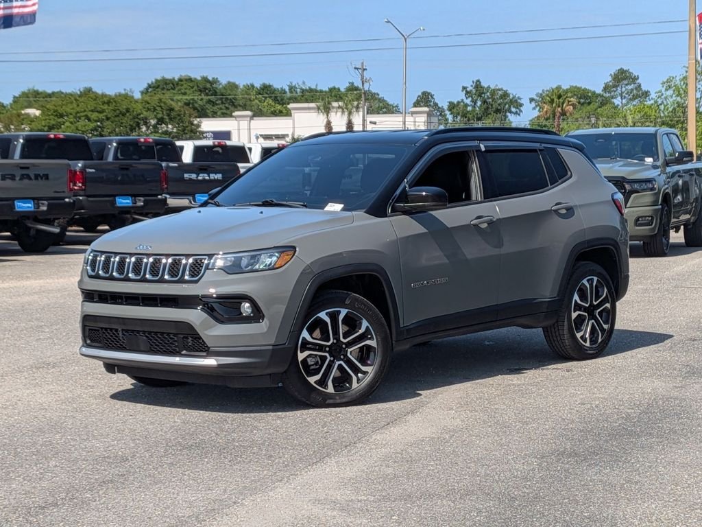 2023 Jeep Compass Limited 4X4's photo