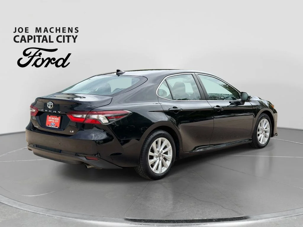 Used 2021 Midnight Black Metallic Toyota LE image 5