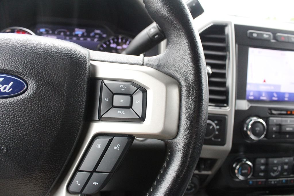 Used 2021 Black Metallic Ford Lariat image 14