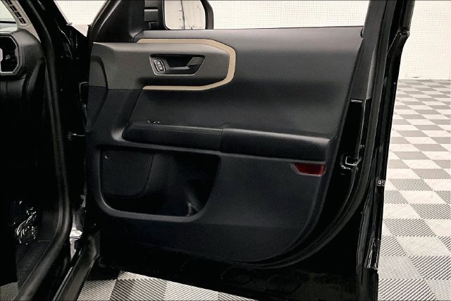Used 2025 Shadow Black Ford Big Bend image 21