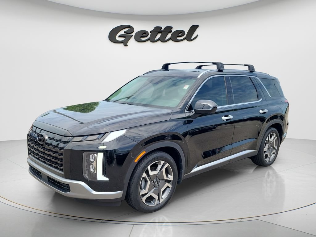 Used 2024 Black Hyundai Limited image 1