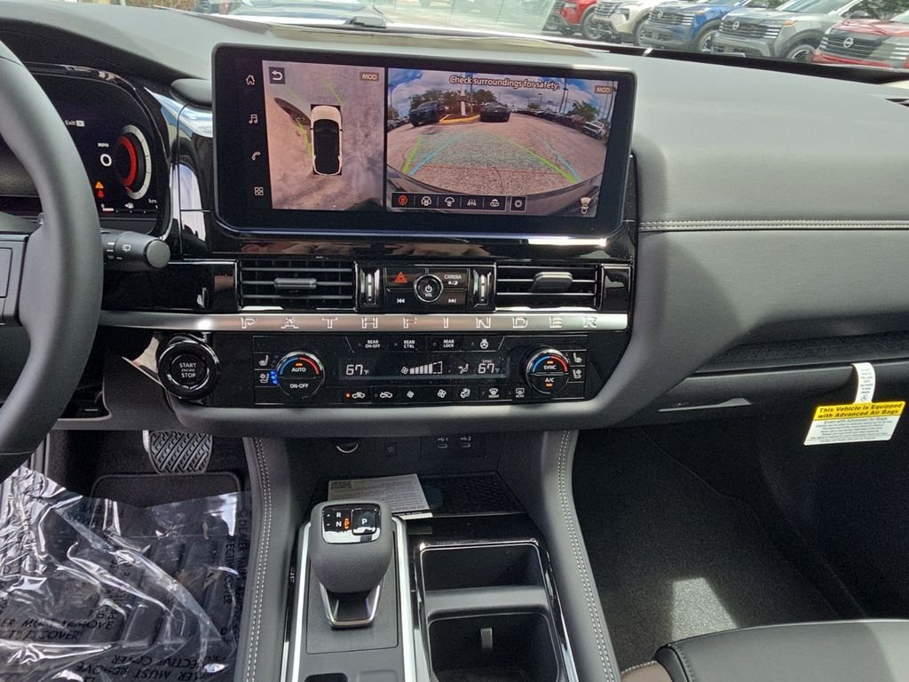 New 2026 Nissan Pathfinder Platinum 4D Sport Utility