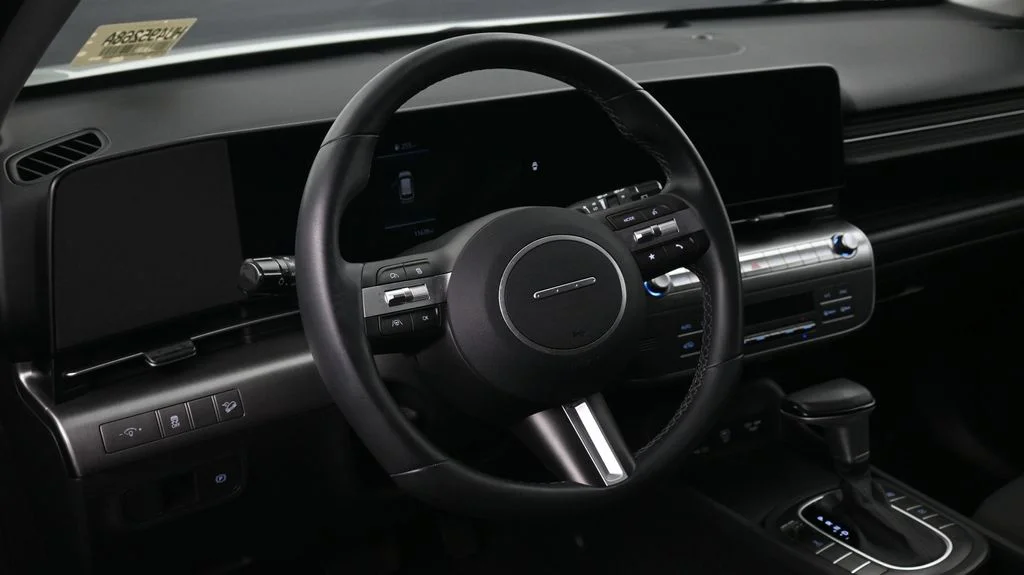 Certified Used 2024 Green Hyundai SEL image 9