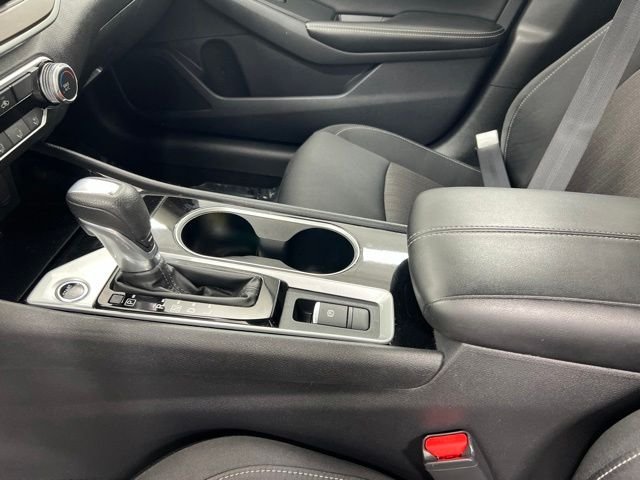 2024 Nissan Altima SV - Photo 15