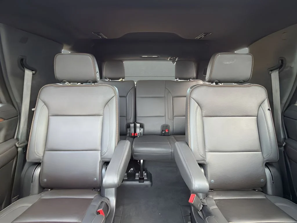 Used 2023 Black Chevrolet High Country image 34