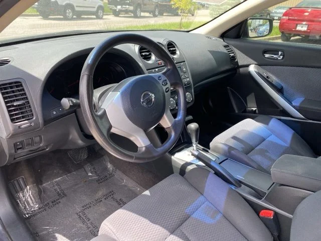 Used 2008 Gray Nissan 2.5 S image 7