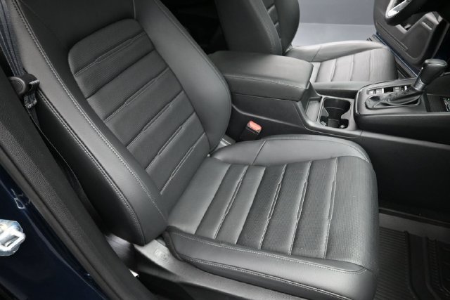 Used 2024  Honda EX-L image 28