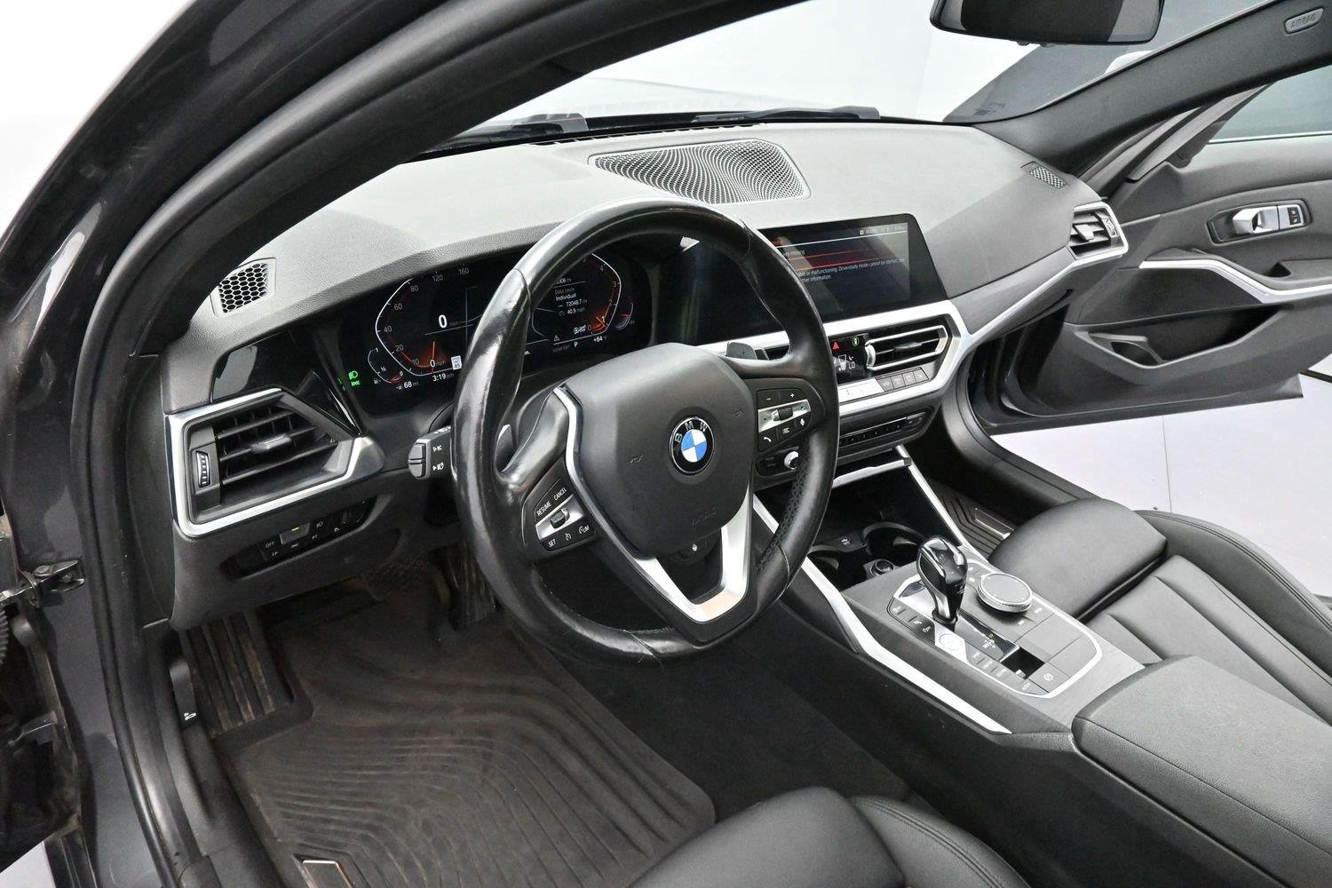 Used 2021 Mineral Gray Metallic BMW 330i xDrive image 13