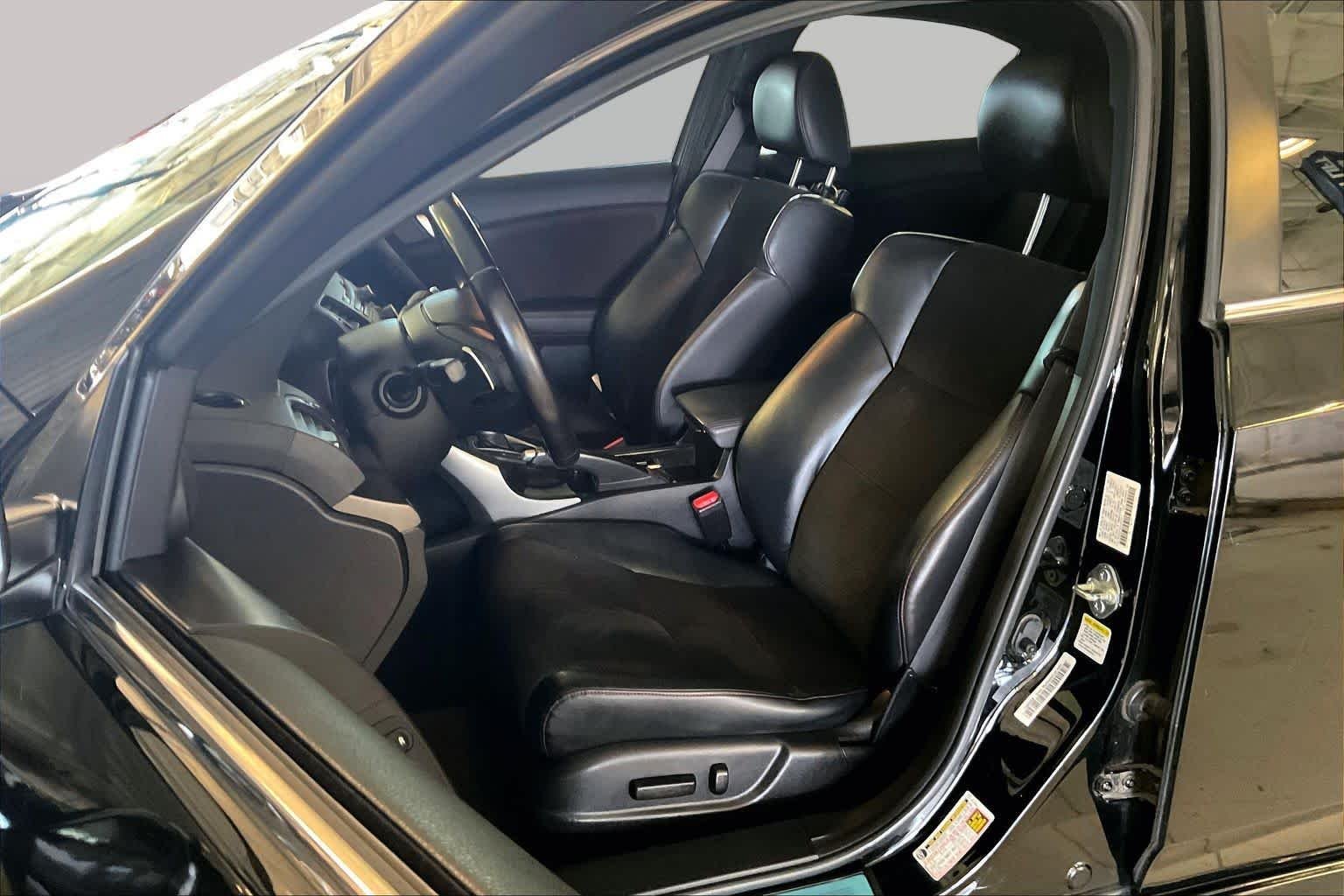 Used 2012 Crystal Black Pearl Acura Special Edition image 7