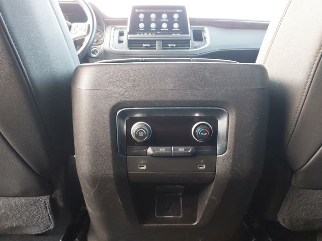 Used 2021 Black Chevrolet Z71 image 30