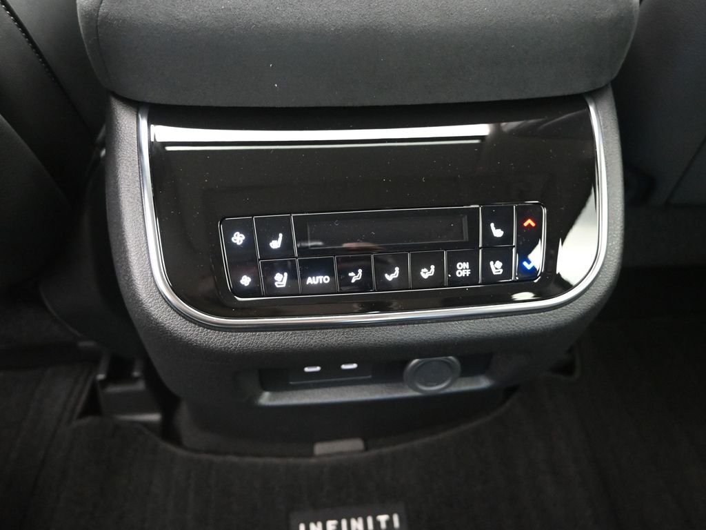 New 2026 RADIANT WHITE INFINITI Luxe 2WD image 19