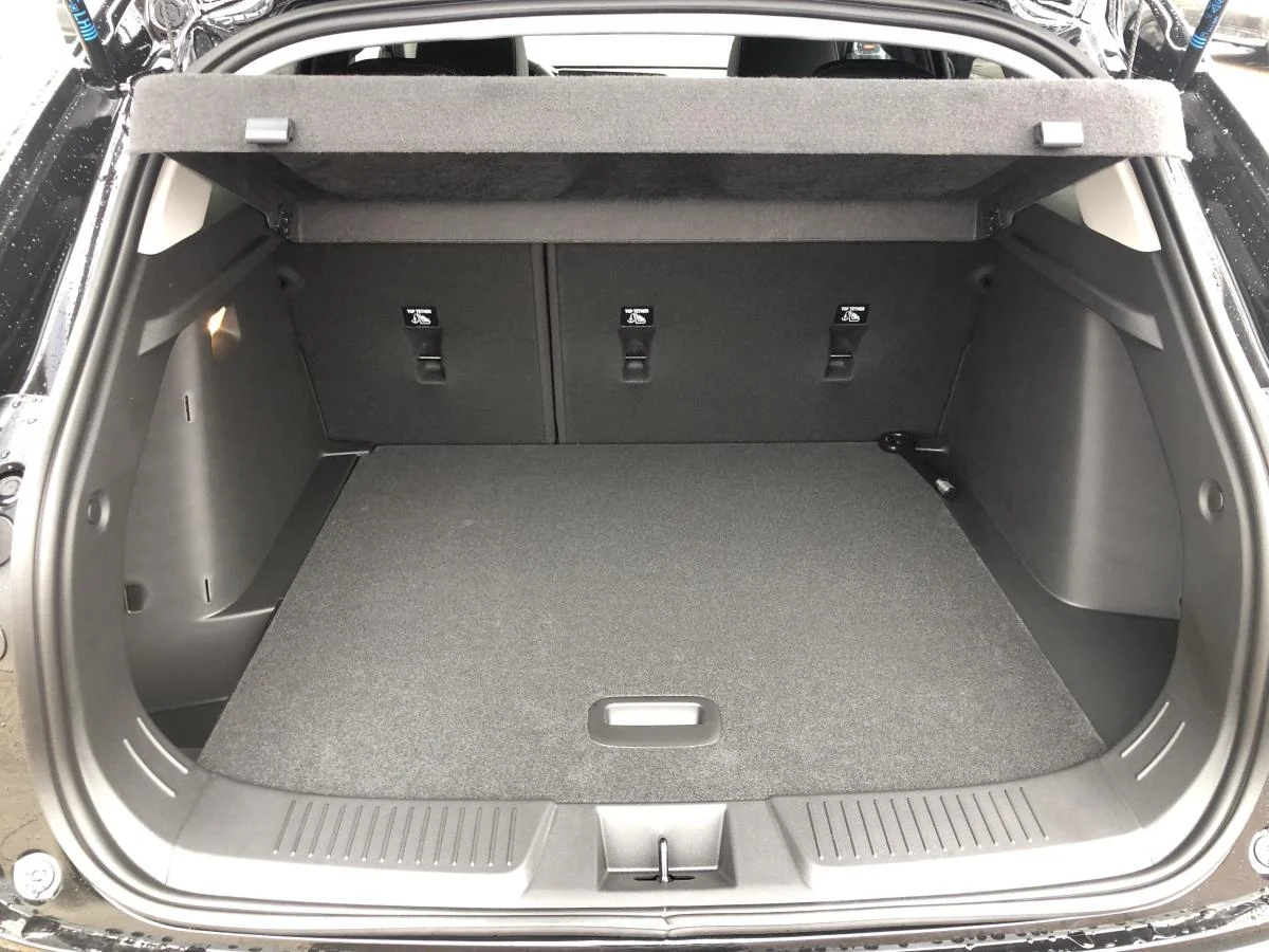 New 2026 Black Chevrolet Fwd 4dr Lt image 8