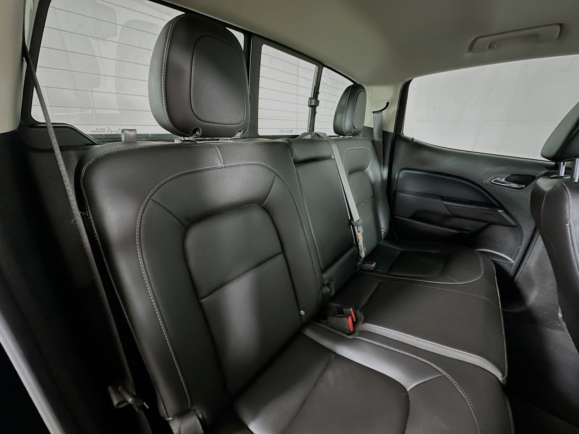 Used 2022 Black Chevrolet 4WD Z71 image 26