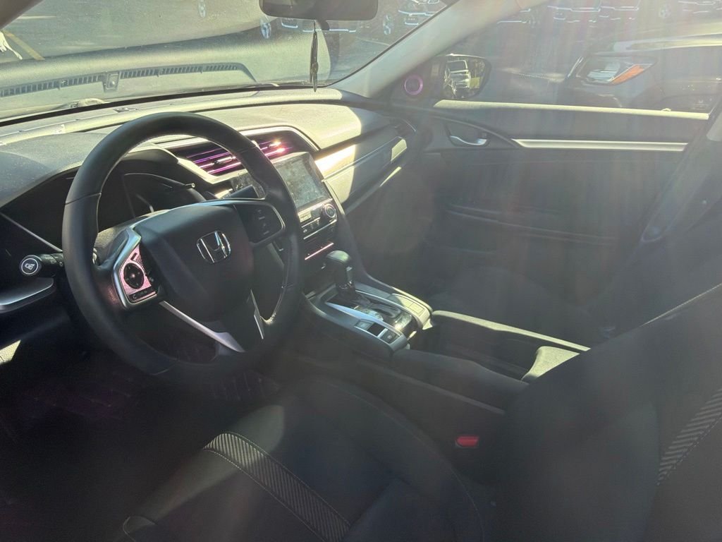 Used 2018 Black Honda EX-T image 8