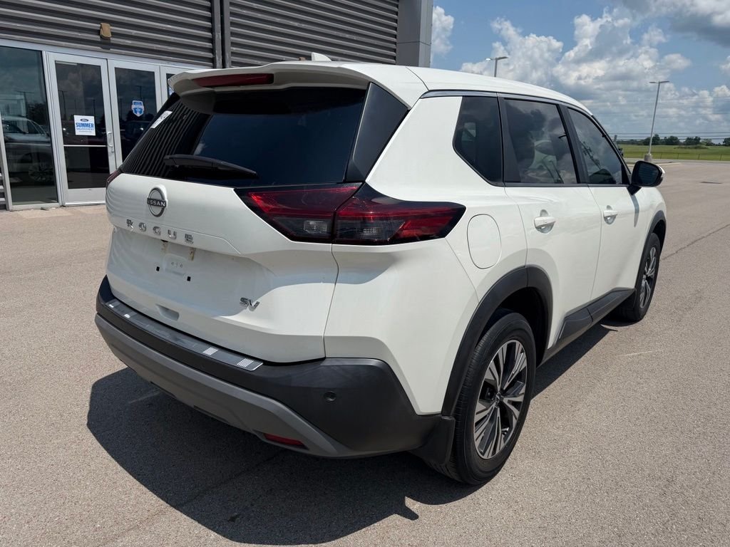 Used 2023 White Nissan SV image 21