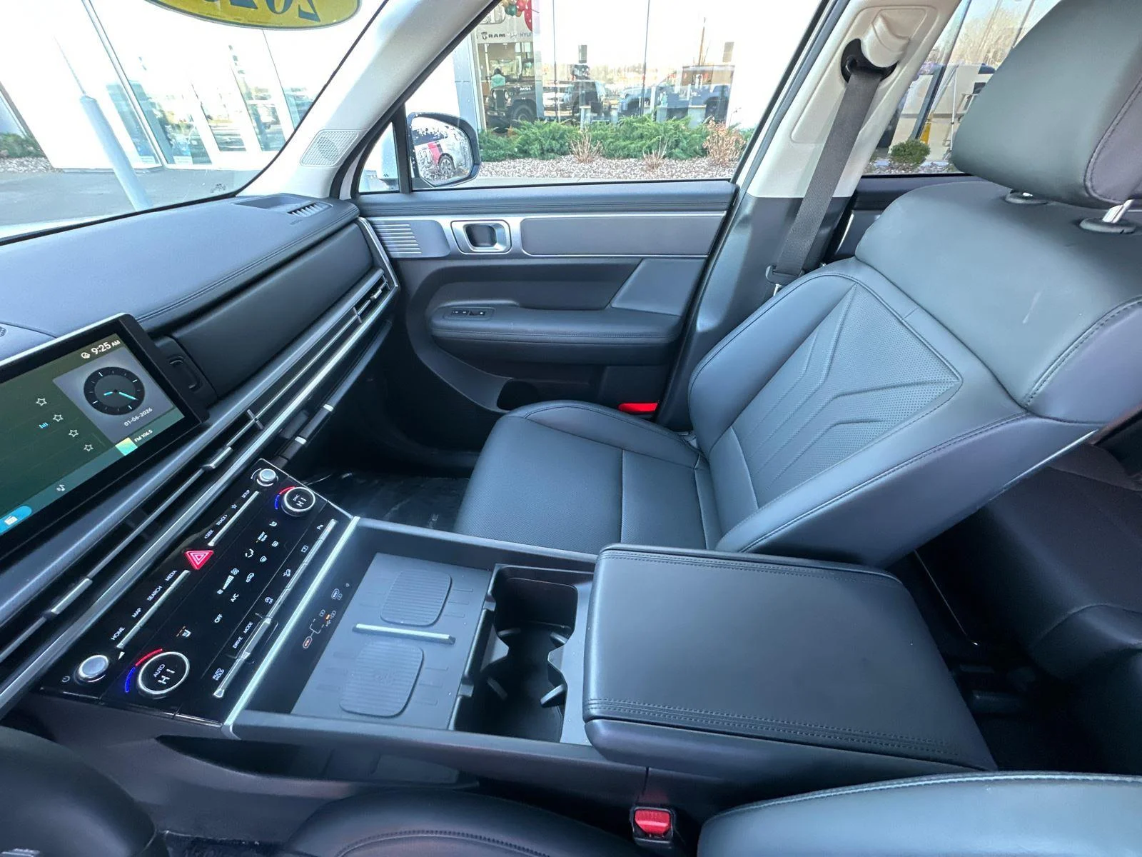 2025 Hyundai Santa Fe SEL - Photo 25