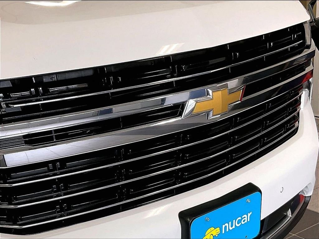 Used 2023 White Chevrolet LT image 32