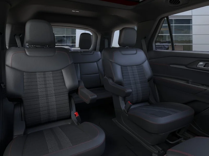 New 2026 Rapid Red Metallic Tinted Clearcoat Ford ST-Line image 35