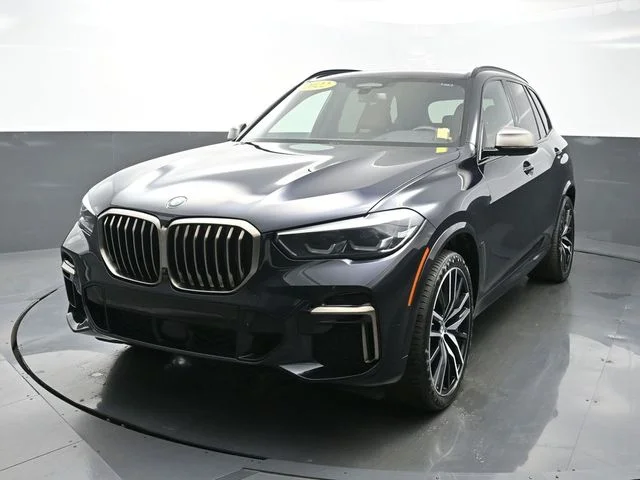 2022 BMW X5 M50i