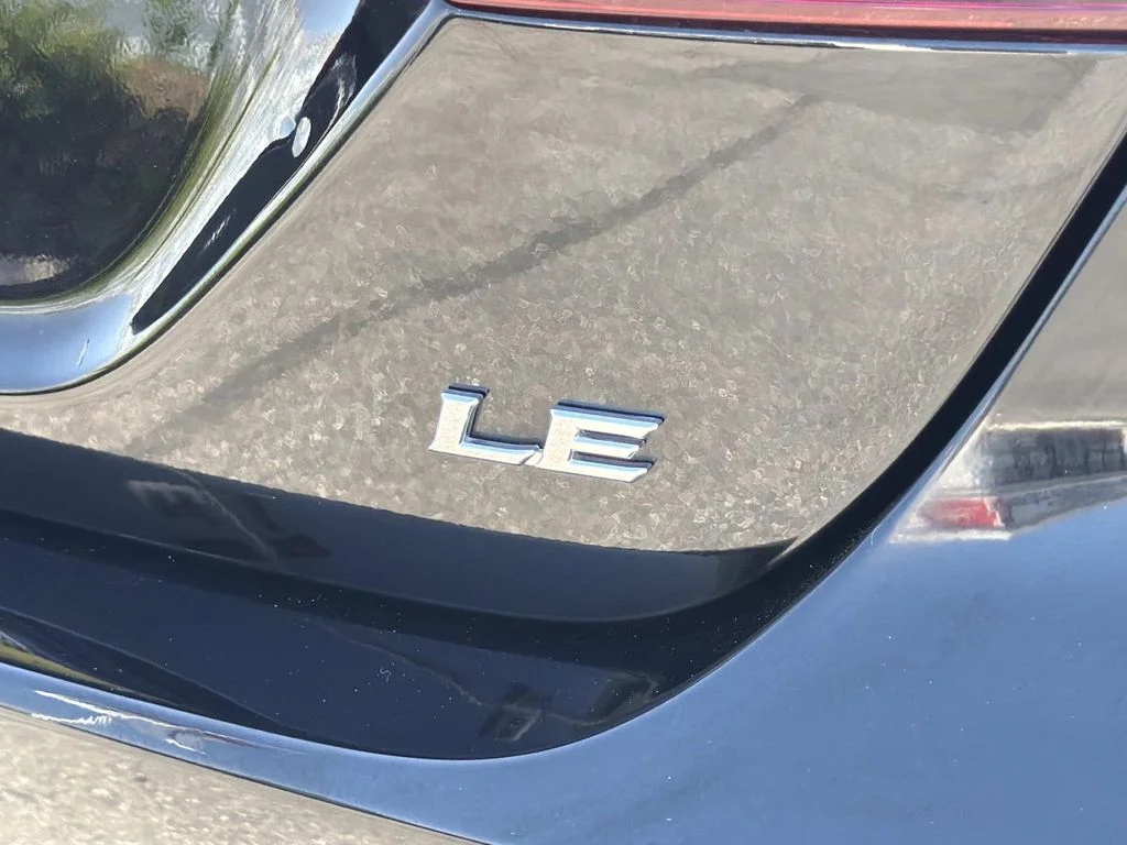 Used 2020 Midnight Black Metallic Toyota LE image 29