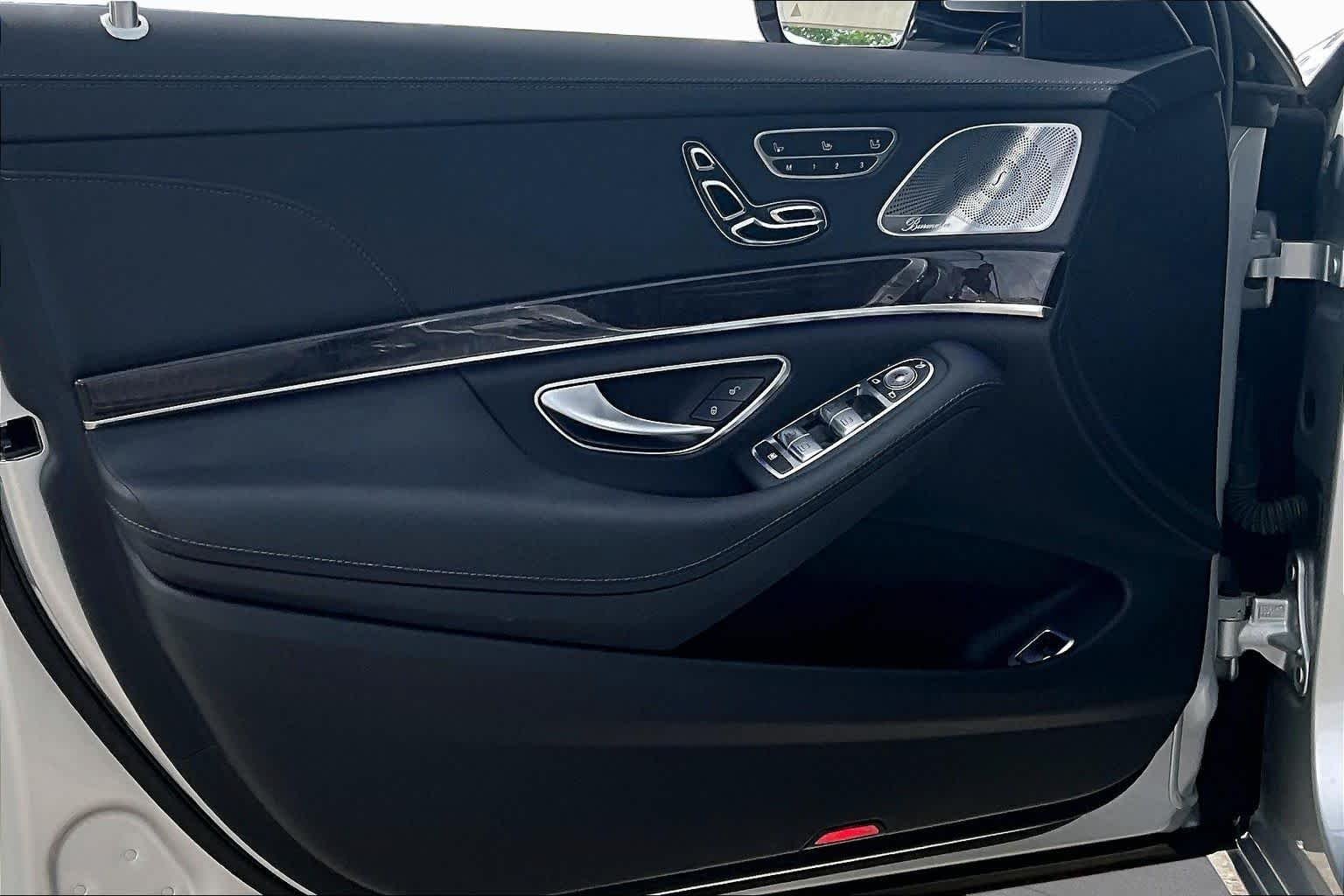 Used 2015 Iridium Silver Metallic Mercedes-Benz S 550 image 22