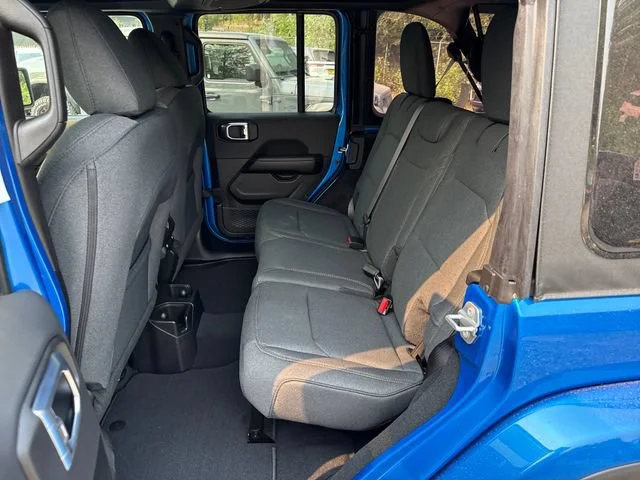 New 2026 Hydro Blue Pearl Coat Jeep Sahara image 13