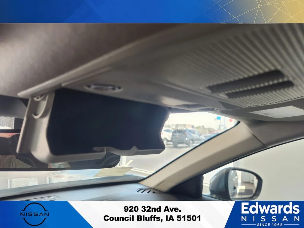 2025 Nissan Kicks SV AWD - Photo 32
