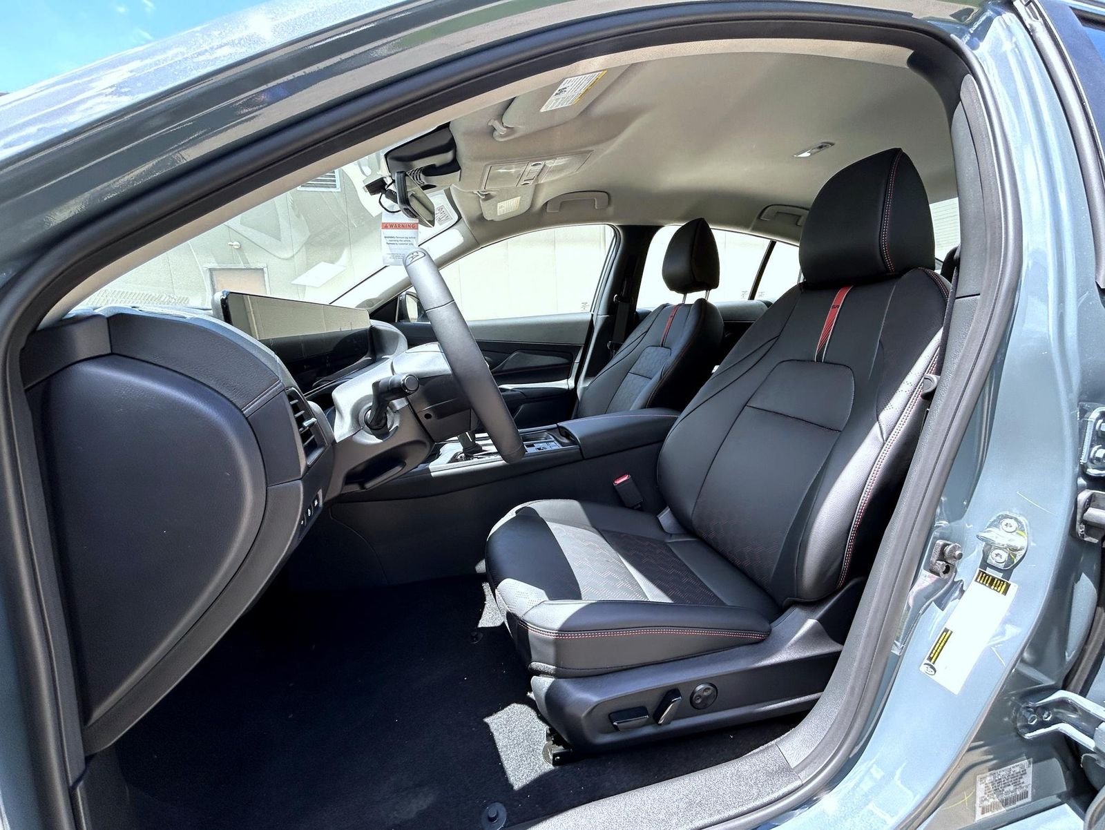 New 2026 Atlantic Gray Metallic Nissan SR image 10