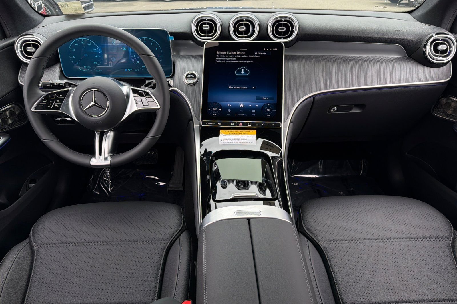 New 2026 MANUFAKTUR Alpine Grey Mercedes-Benz GLC 300 image 2
