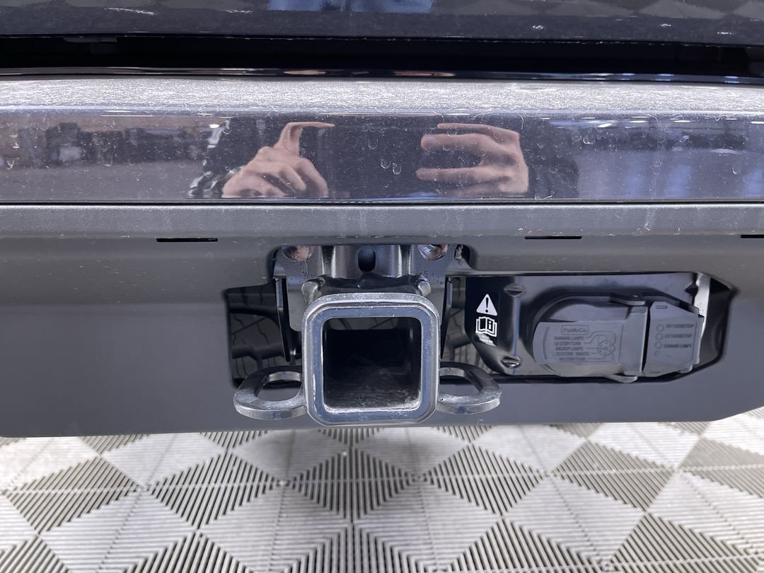 New 2025 Dark Matter Gray Metallic Ford Active image 26