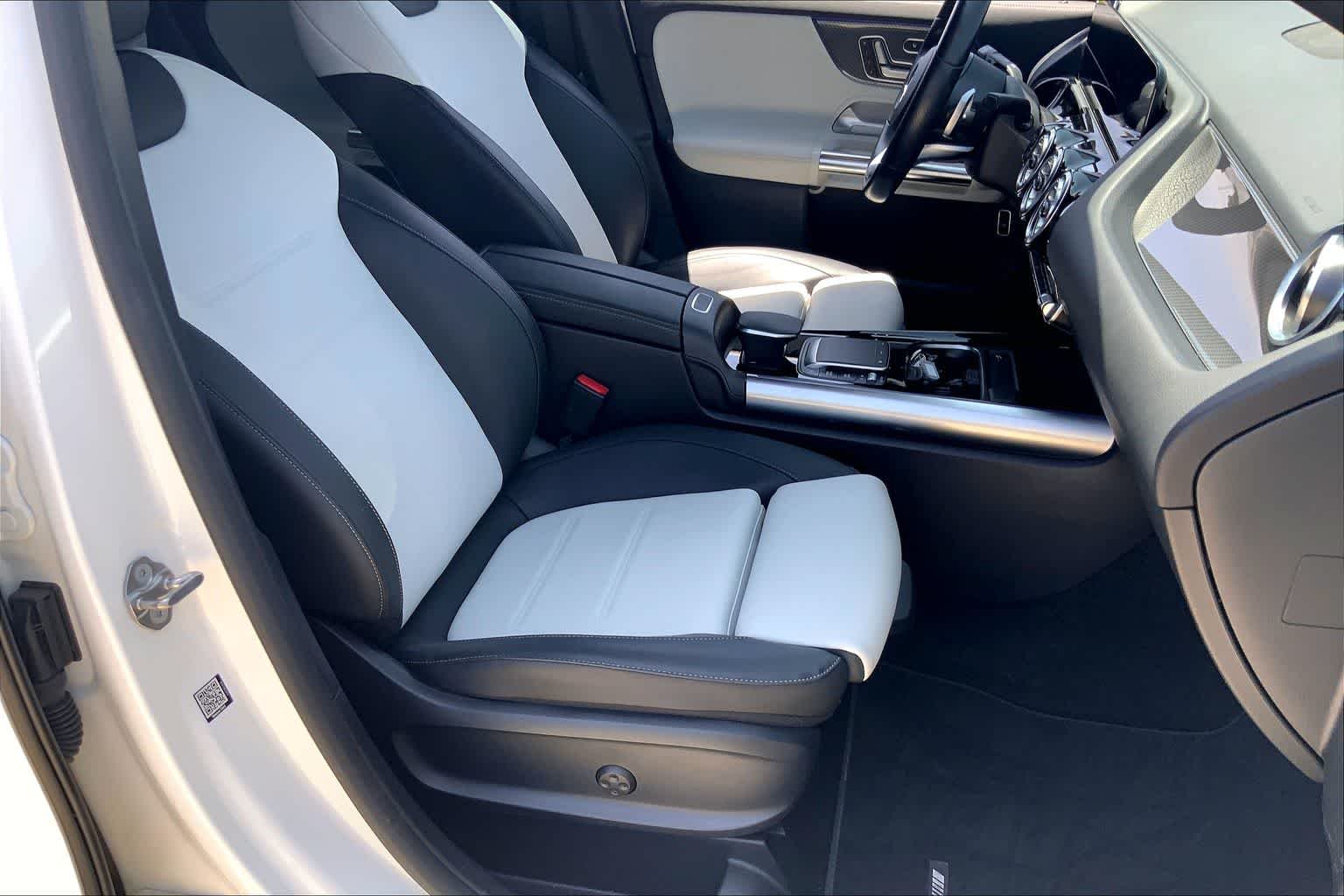 Used 2022 Polar White Mercedes-Benz AMG® GLA 45 image 9