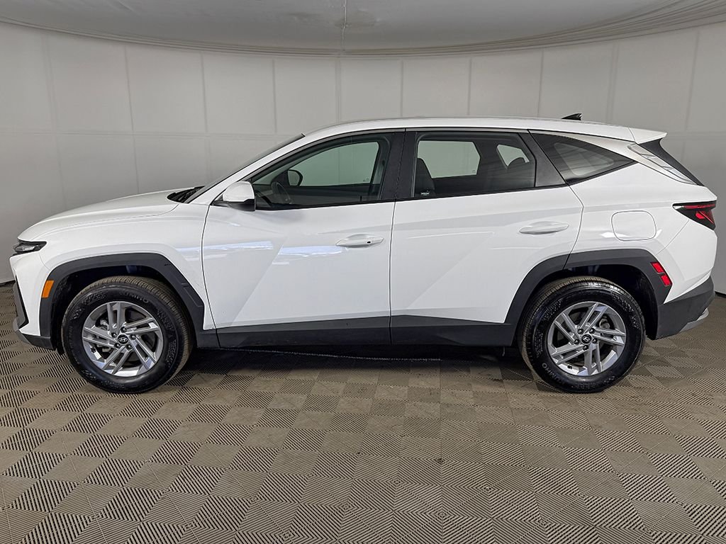 2026 Hyundai Tucson SE - Photo 11