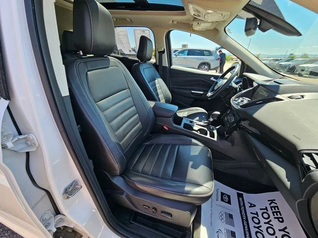 Used 2018 White Platinum Clearcoat Metallic Ford Titanium image 23