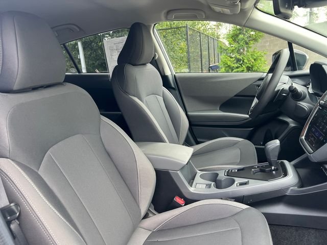 Used 2026 Crystal White Pearl Subaru Premium image 19