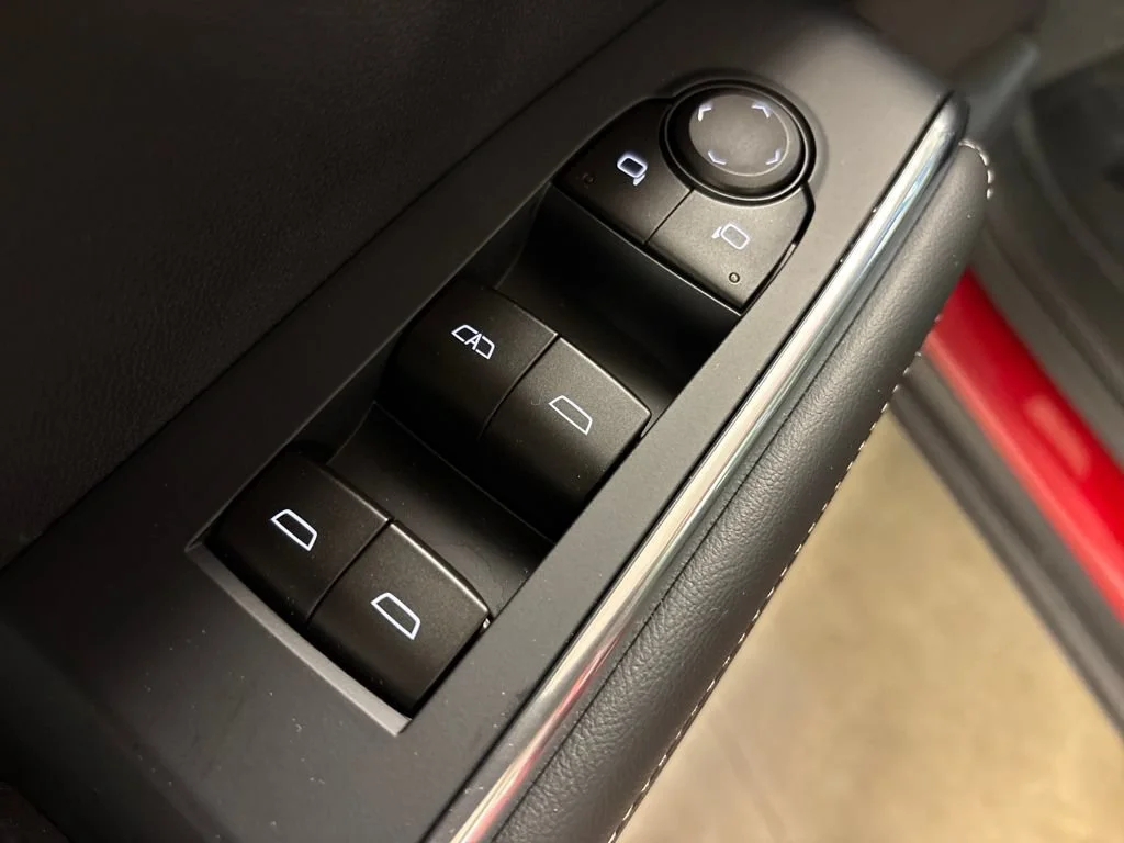 2026 GMC Acadia Elevation - Photo 20