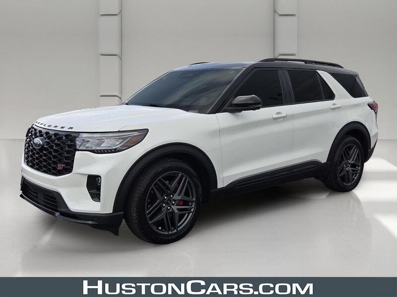 Used 2025 White Metallic FORD ST 4WD image 1