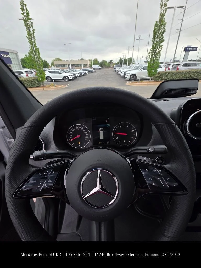 New 2025 Arctic White Mercedes-Benz Cargo 170 WB image 27