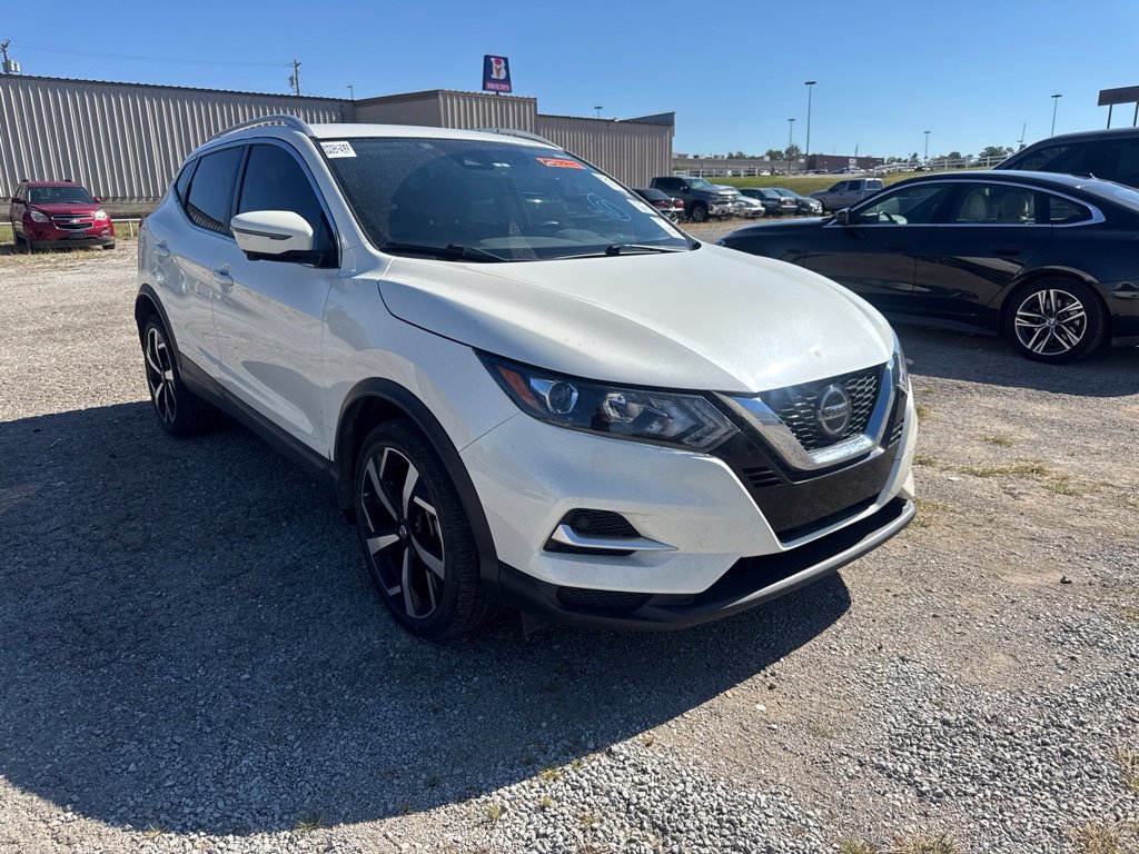 2022 Nissan Rogue Sport SL