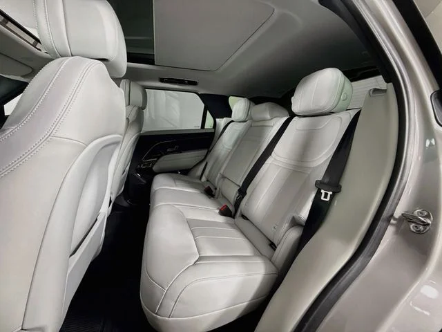 Certified Used 2024 Gray Land Rover SE image 24