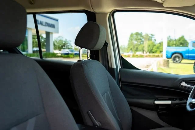 Used 2016 Silver Metallic Ford XLT image 8