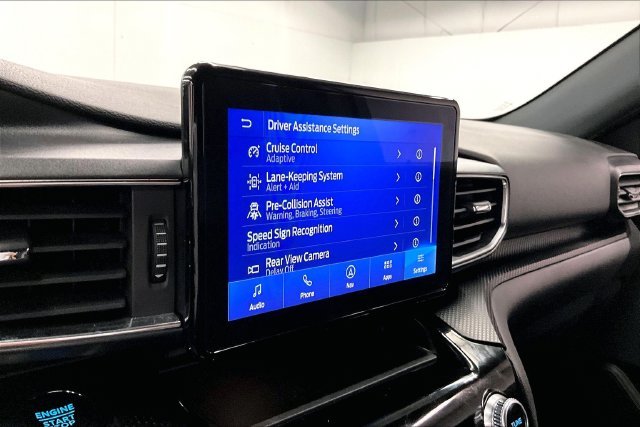 Used 2023 Agate Black Metallic Ford ST-Line image 34