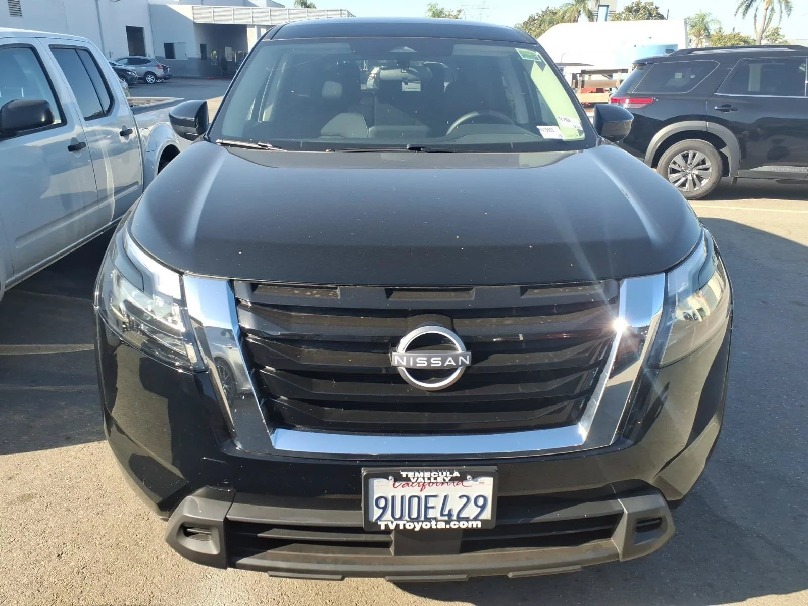 Certified Used 2025 Super Black Nissan S image 4