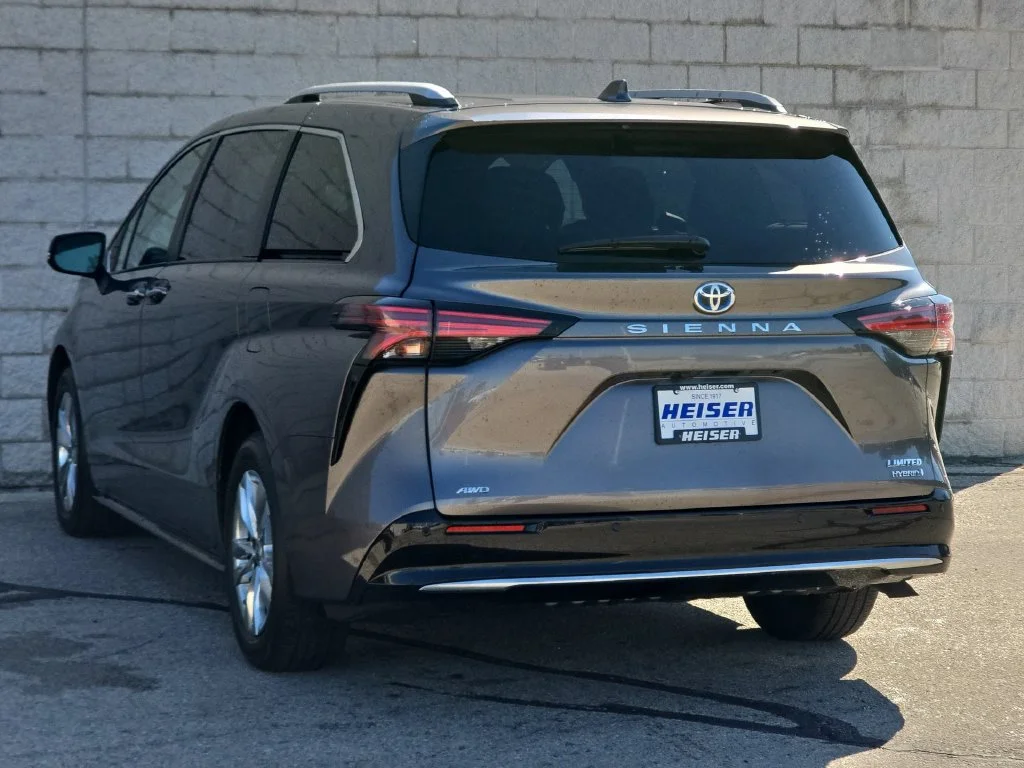 Used 2022 Gray Toyota Limited image 11