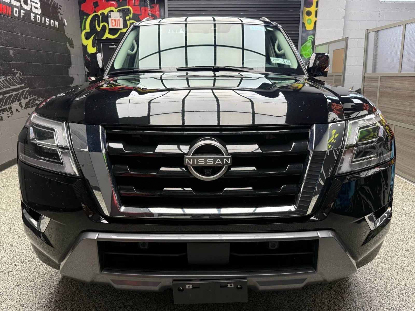 Used 2024 Super Black (kh3) Nissan SL image 2