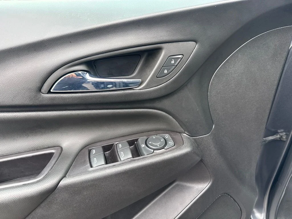Certified Used 2022 Gray Chevrolet LT image 12