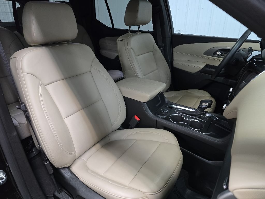 Used 2023 Black Metallic Chevrolet LT Leather image 14